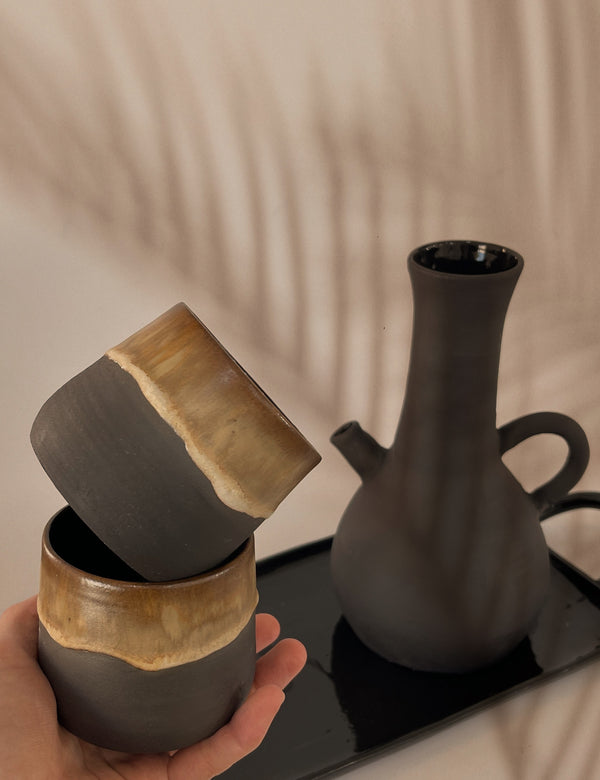 ד1 اكواب من الطين اسود